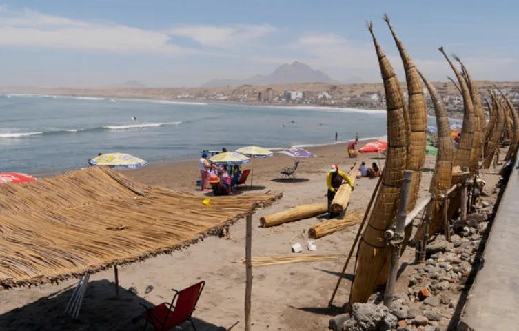 Best Beach Towns in Peru