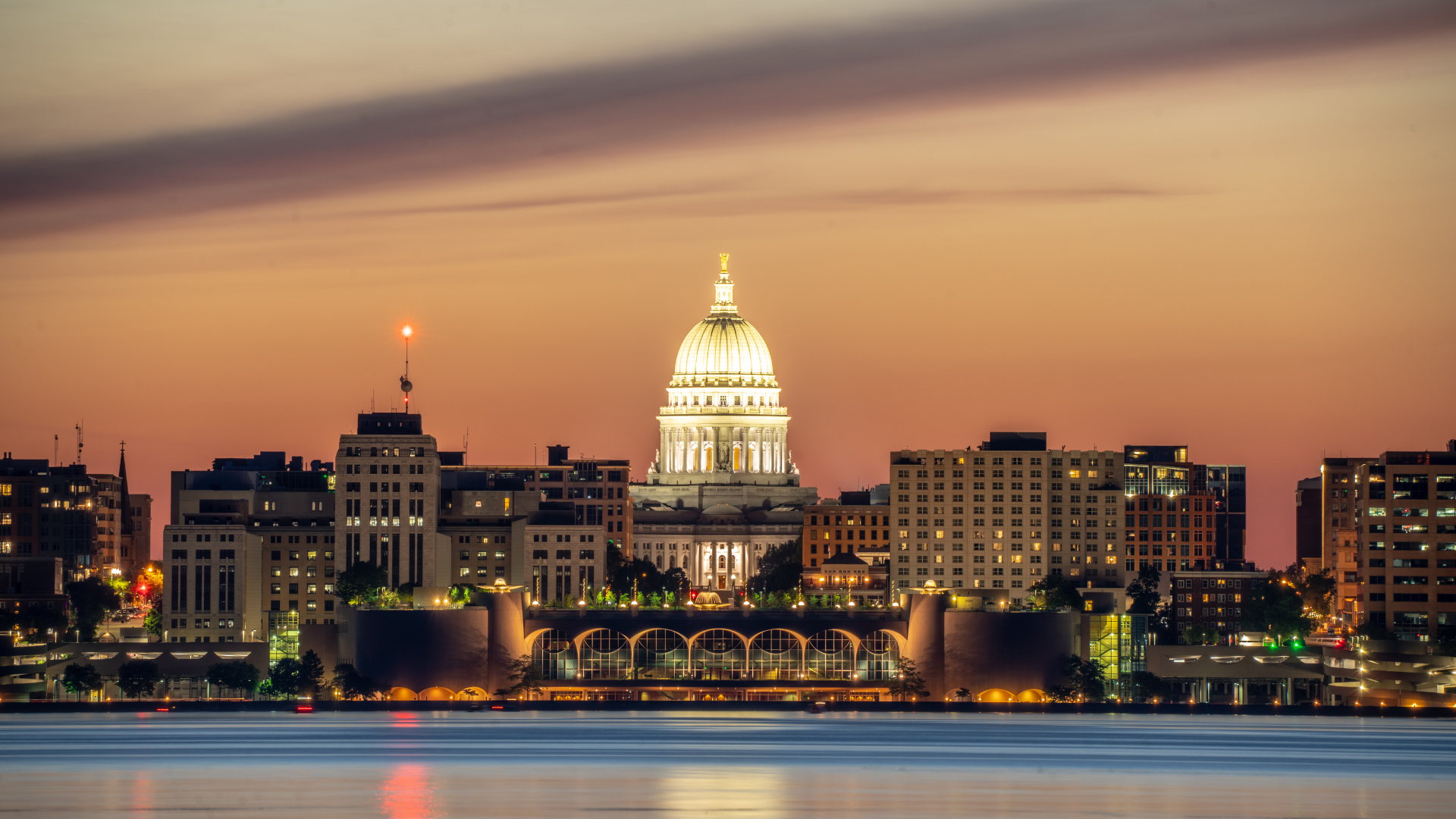 25 Top Things to do in Madison WI for Couples