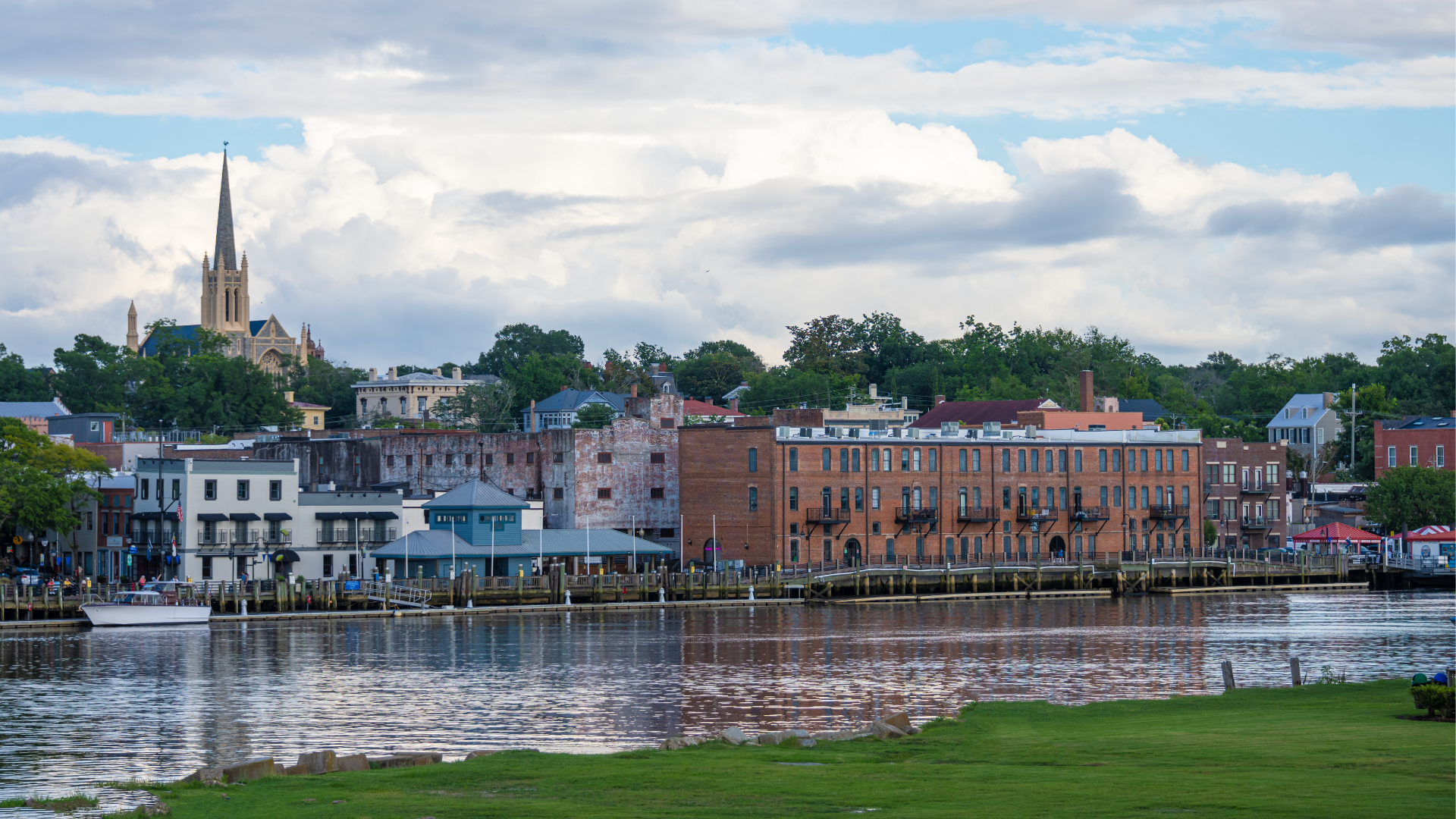 25 Top Things to do in Wilmington NC for Couples