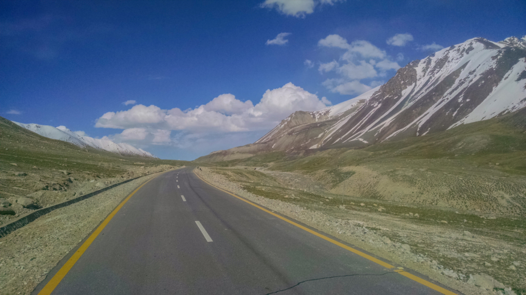  Karakoram Highway
