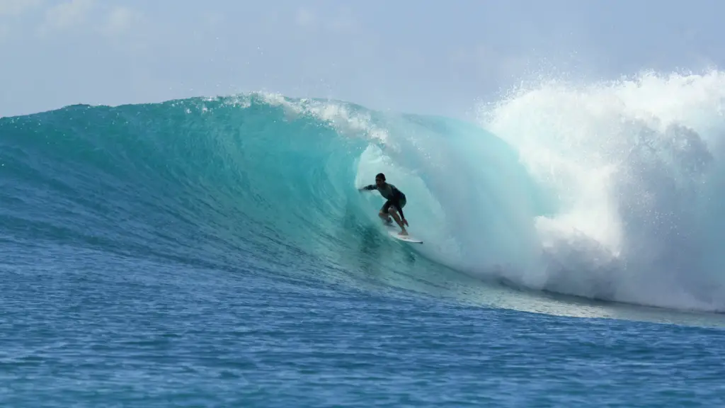best surf resorts in costa rica
